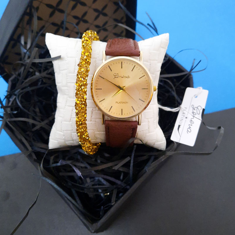 باکس هدیه ست ساعت و دستبند زنانه | مودی کالا